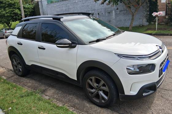 CITROËN C4 CACTUS 1.6 VTI 120 FLEX FEEL EAT6 CITROËN C4 CACTUS 1.6 VTI 120 FLEX FEEL EAT6